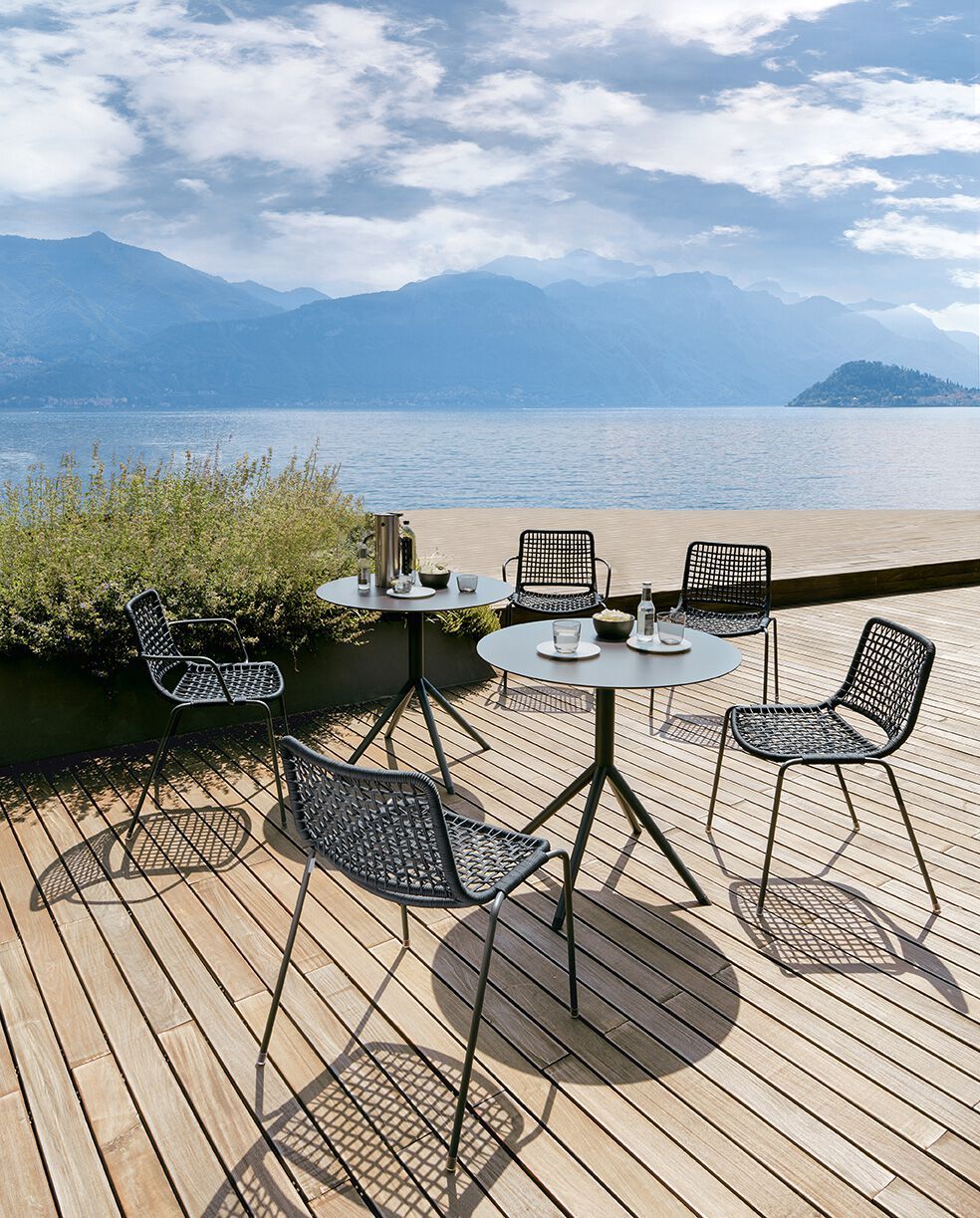 Стальной садовый стул с подлокотниками Potocco Egao ARCH-00065662 - Вид №2